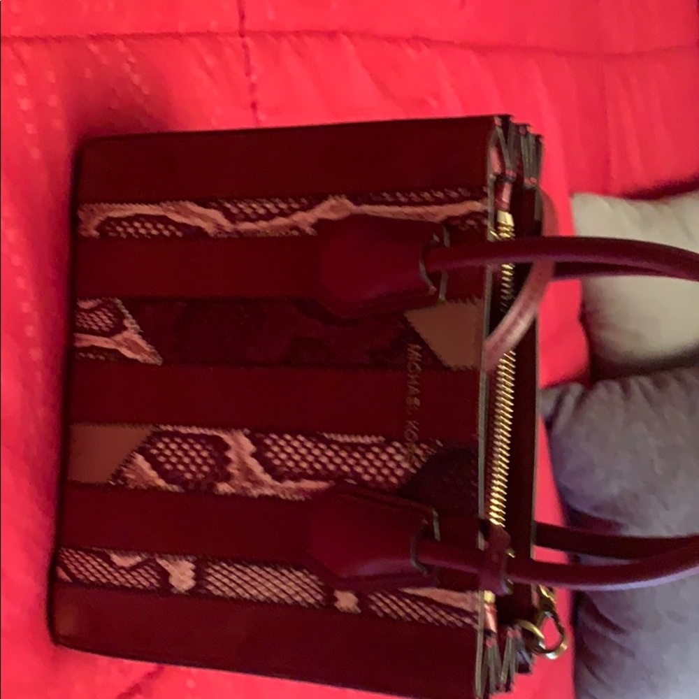 MK shoulder bag. Brand new